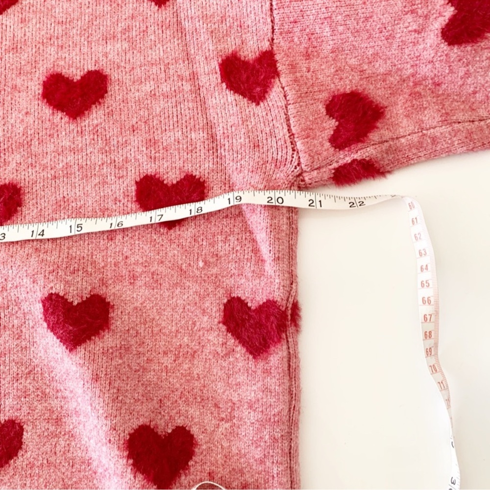 Heart Sweater - Picture 7 of 9